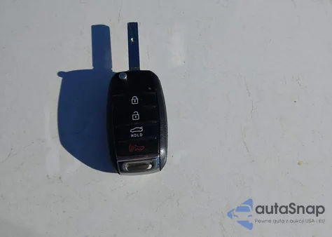 2018 Kia Rio S из США, поврежденный, VIN 3KPA25AB3JE047799